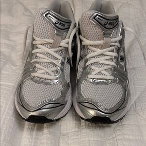 Adidas Gel Kayano 14, women’s 10